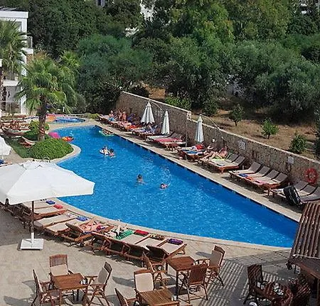 Queen By Important Group Travel