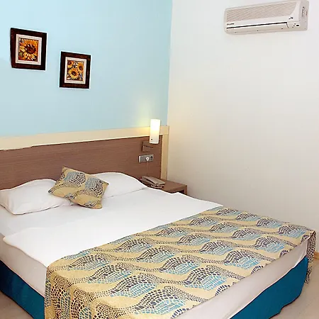 Hotel Queen By Important Group Travel Gümbet