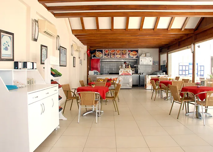 Hotel Queen By Important Group Travel Gümbet