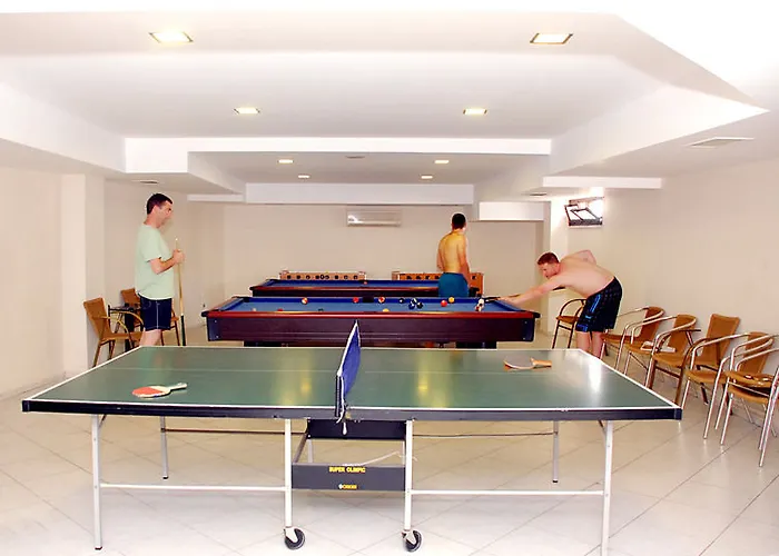 Отель Queen By Important Group Travel Гумбет