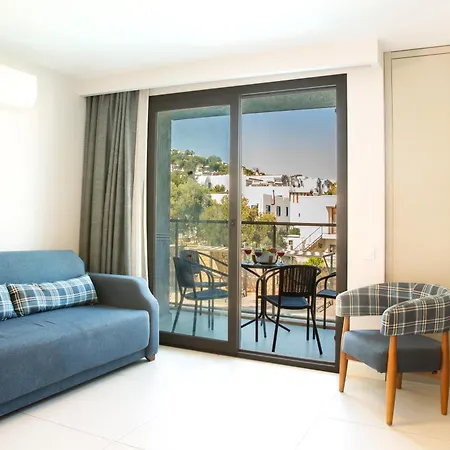 Hotel apartamentowy Queen By Important Group Travel