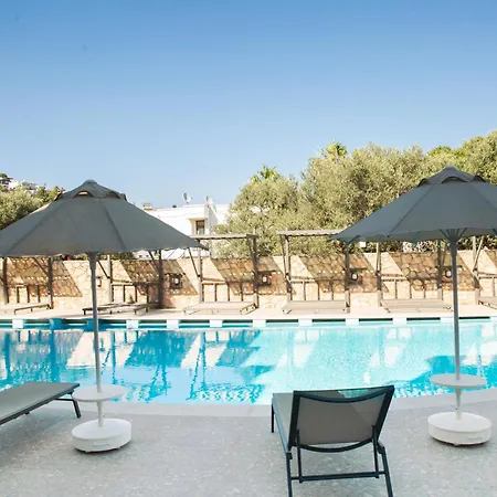 Hotel apartamentowy Queen By Important Group Travel 3*