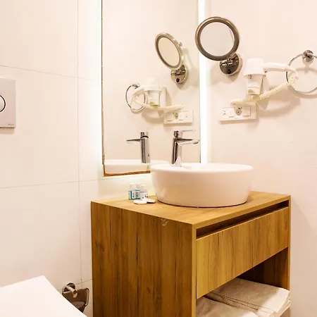 Queen By Important Group Travel Hotel apartamentowy Bodrum